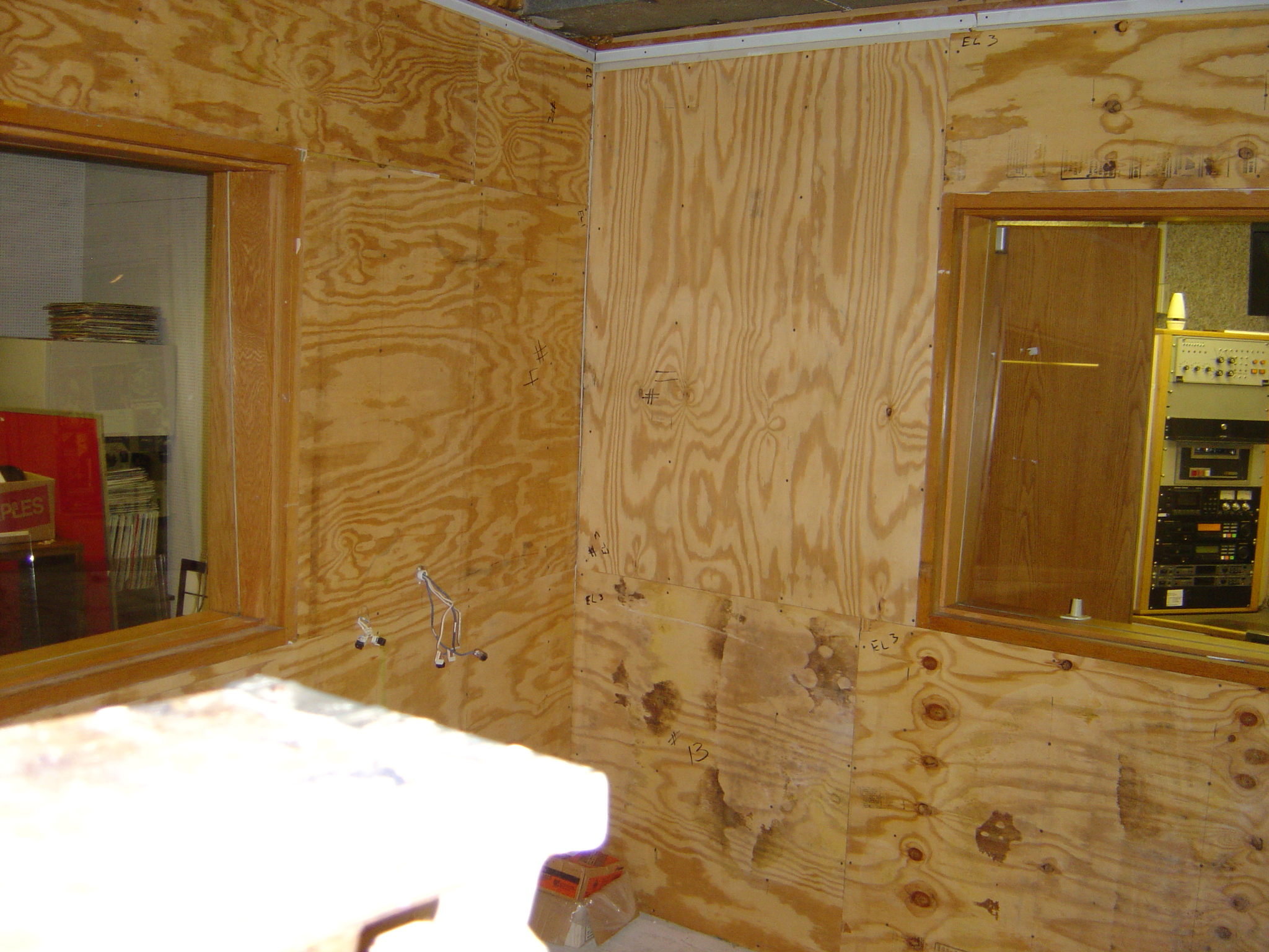 2007 - Production  and Temporary FM Control - Looking into FM